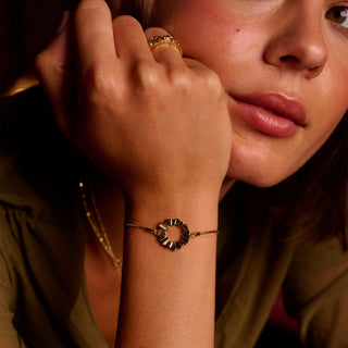 Pozlacený stříbrný náramek Hot Diamonds X Golden Edit Believe DL728