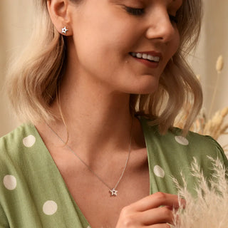 Náušnice Hot Diamonds Diamond Amulets DE587