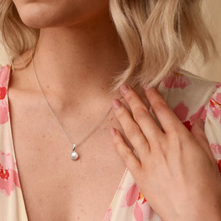 Stříbrný přívěsek Hot Diamonds Diamond Amulets DP895