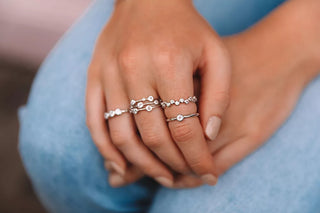 Stříbrný prsten Hot Diamonds Willow DR208